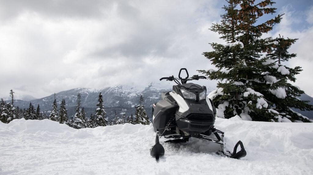 snow-mobile-2025-02-21-21-21-04-utc-scaled-1024x683